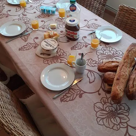 Holiday home Maison De 4 Chambres A Sur A 50 M De La Avec Terrasse Amenagee Cayeux-sur-Mer
